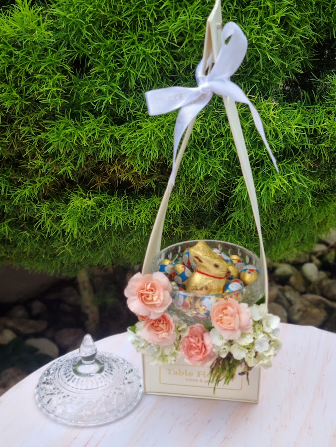 Mini flowerbox com potiche e ovinhos lindt - Imagem 3