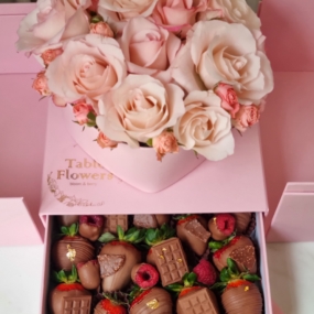 Flowerbox Surpresa Strawberries cor rosa