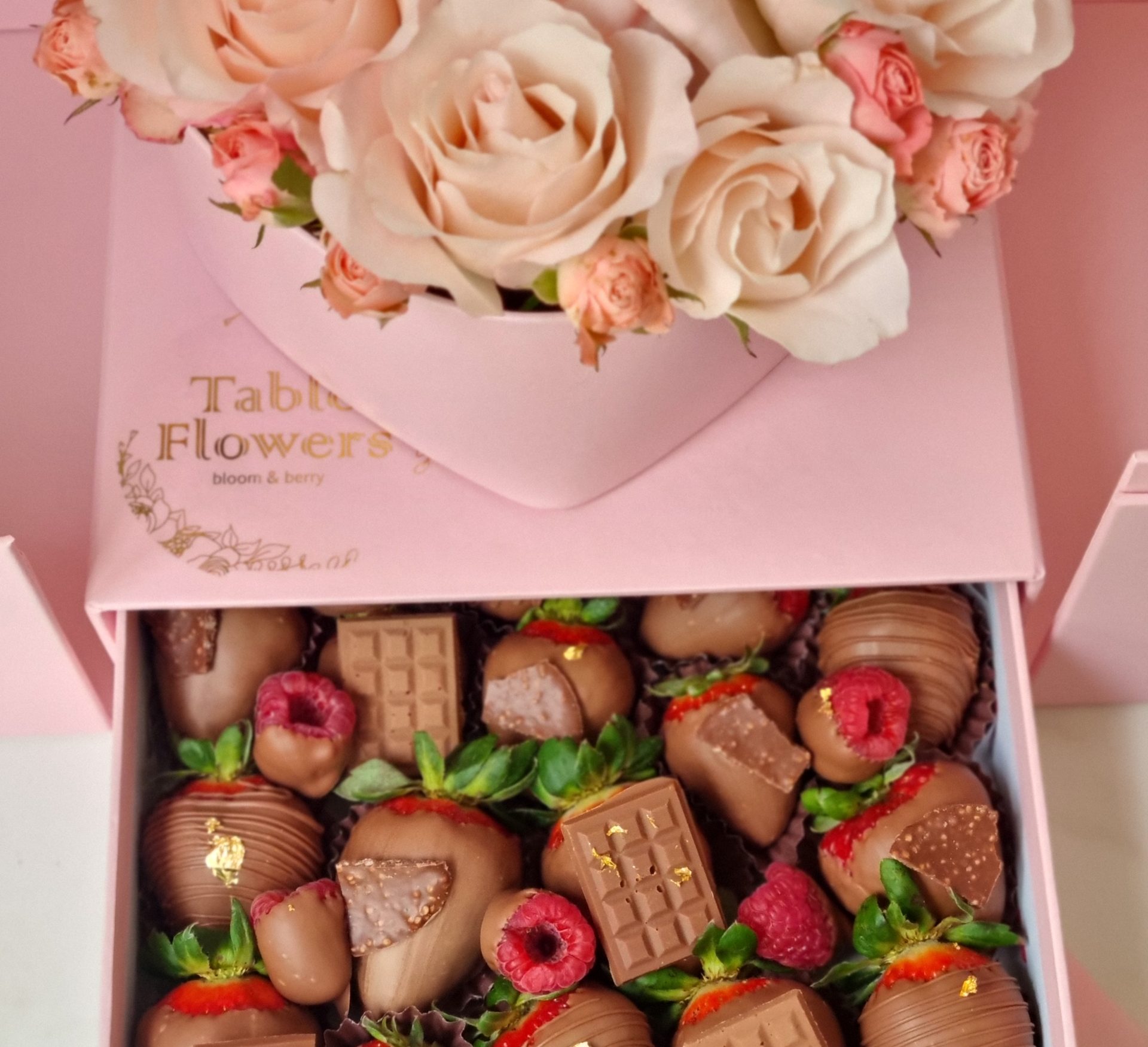 Flowerbox Surpresa Strawberries cor rosa - Imagem 4