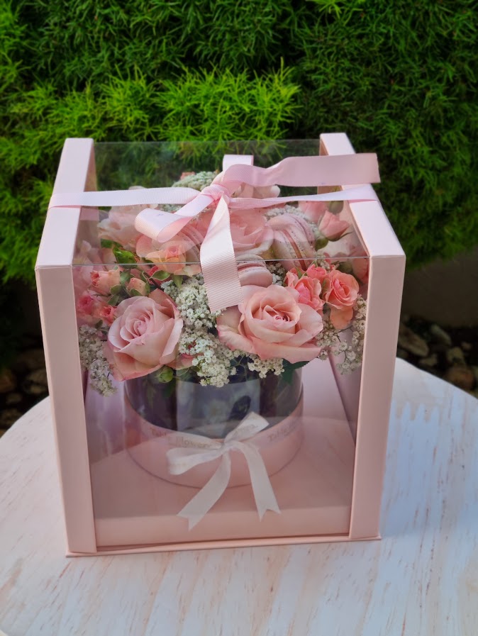 Flowerbox Helena Rosas e Macarons - Imagem 2