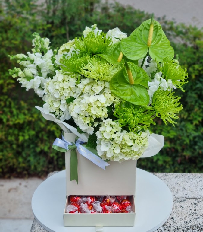 Flowerbox Supresa Selton com Lindt