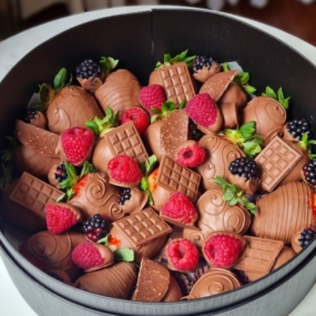 Alternative view of La Belle black mix de berries