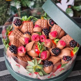 Alternative view of Berry Box verde Santiago 750gr
