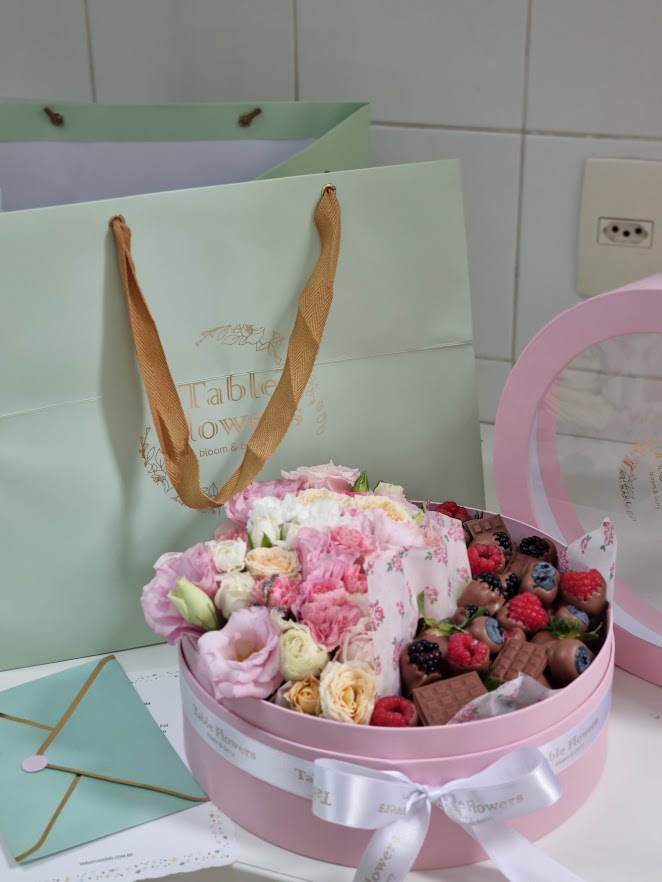 La Belle mix de flores e chocoberry - rosa - Imagem 2